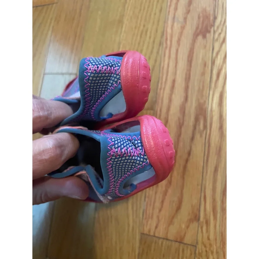 Nike Sunray Protect Kids Water Sandals putple Pink Mesh Hook Loop Straps